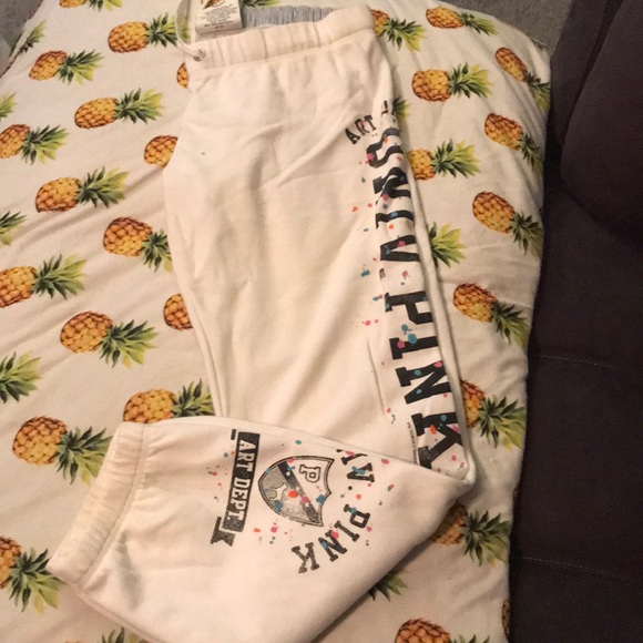 White “art splash” Pink sweatpants - Picture 1 of 3